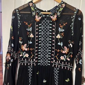 Embroidery dress size m .UK 12 . Us 8